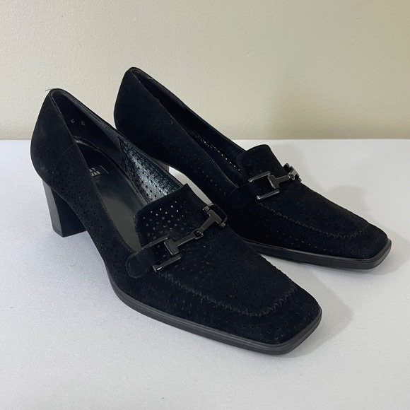 Stuart Weitzman Womens Loafers 6 B‎ Black Perforated Suede Block Heel Square Toe - Picture 1 of 11
